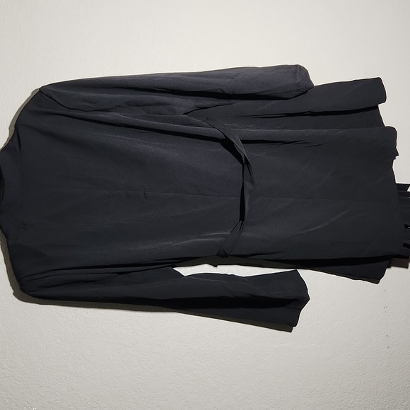 Shein Dress Size 2xl Curve Black Long Sleeve Dress Wrap Design and Deep V-Neck - Picture 3 of 7